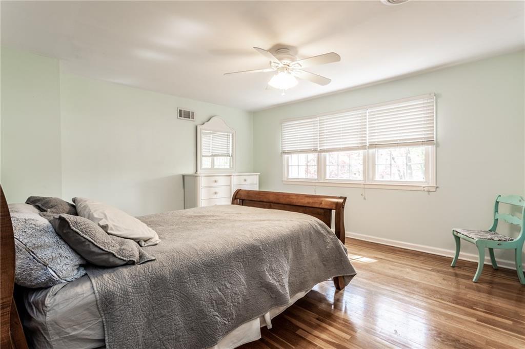 7806 Clarendon Road Indianapolis, IN 46260 - Photo 29 of 50 Gallery Image 29
