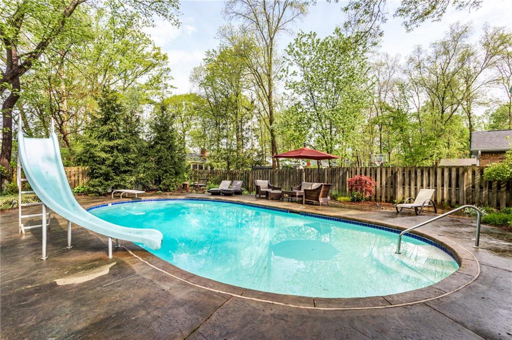 7806 Clarendon Road Indianapolis, IN 46260 - Photo 41 of 50 Gallery Image 41