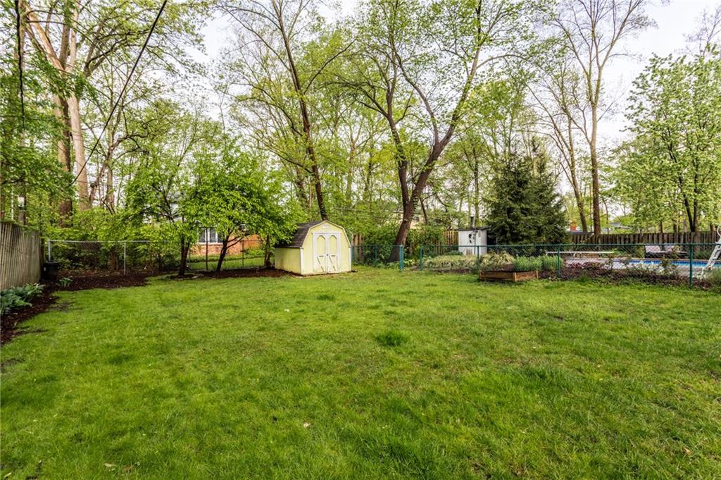 7806 Clarendon Road Indianapolis, IN 46260 - Photo 42 of 50 Gallery Image 42