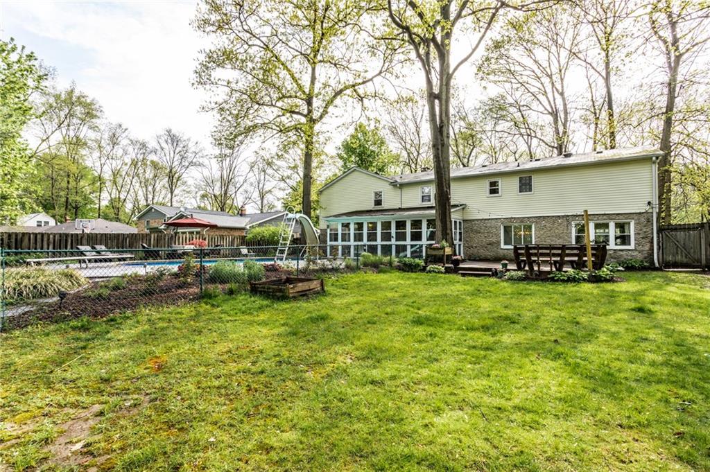 7806 Clarendon Road Indianapolis, IN 46260 - Photo 44 of 50 Gallery Image 44