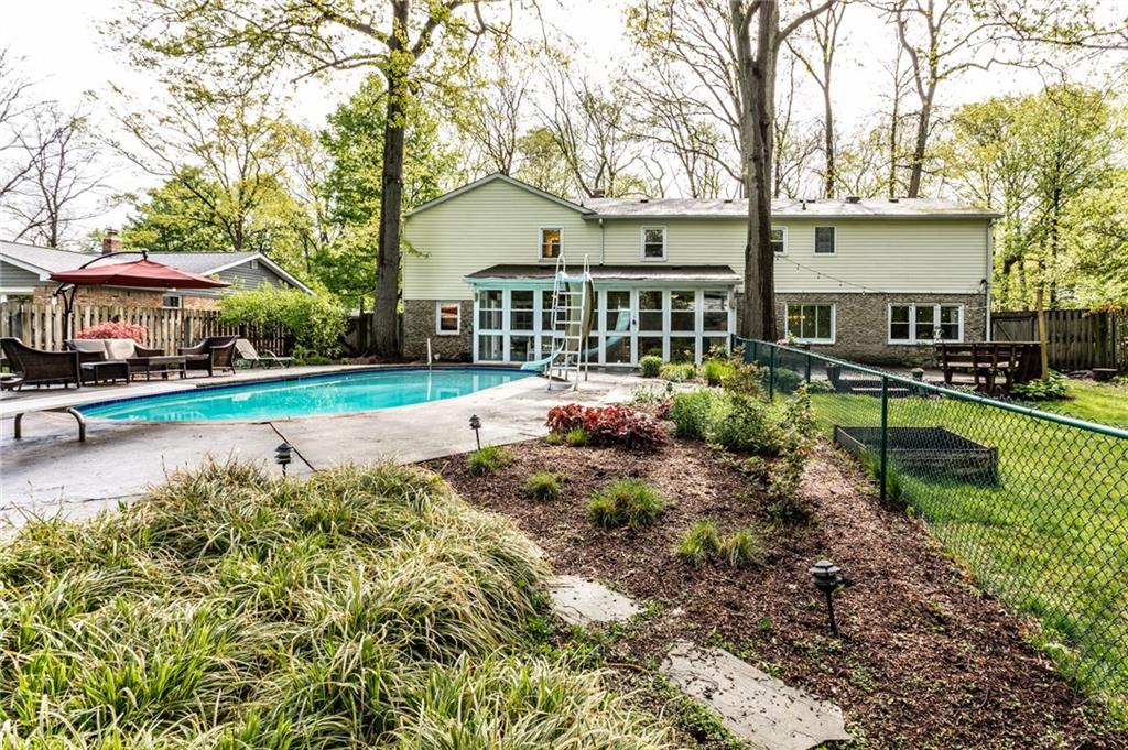 7806 Clarendon Road Indianapolis, IN 46260 - Photo 45 of 50 Gallery Image 45