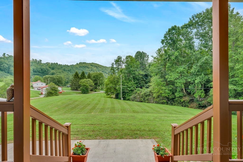193 Roby Cornett Road Vilas, NC 28692 - Photo 3 of 47 Gallery Image 3