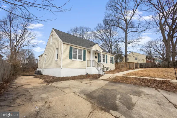 $395,000 | 7012 Flagstaff Street, Landover, MD 20785