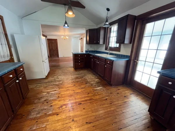 $325,000 | 927 Carver Street, Brandon, VT 05733