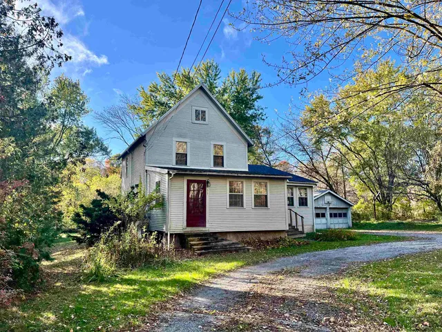$350,000 | 927 Carver Street, Brandon, VT 05733