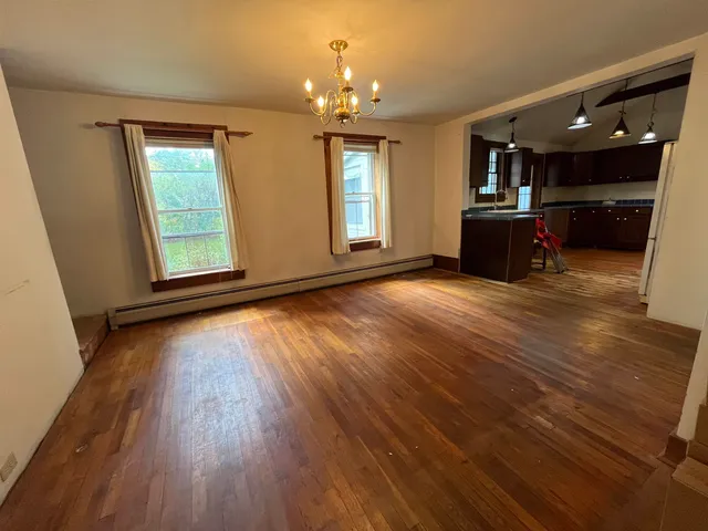 $350,000 | 927 Carver Street, Brandon, VT 05733