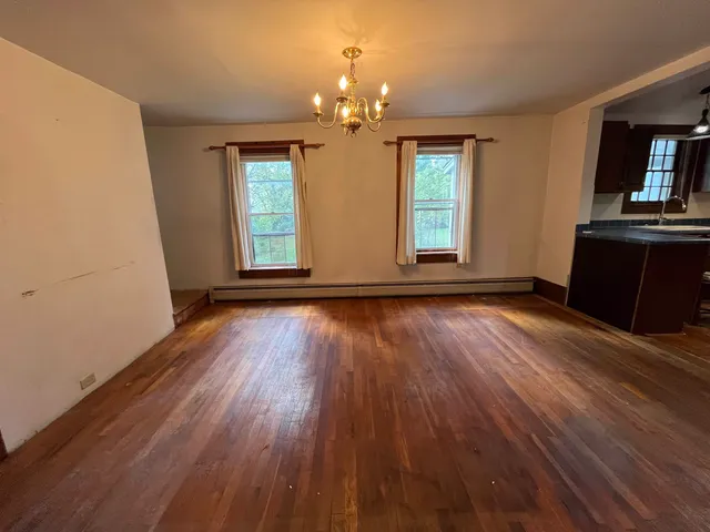 $350,000 | 927 Carver Street, Brandon, VT 05733