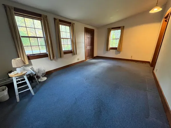 $325,000 | 927 Carver Street, Brandon, VT 05733