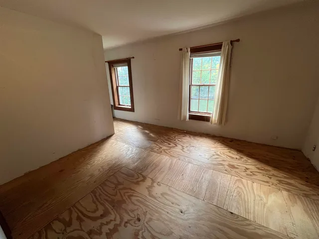 $350,000 | 927 Carver Street, Brandon, VT 05733