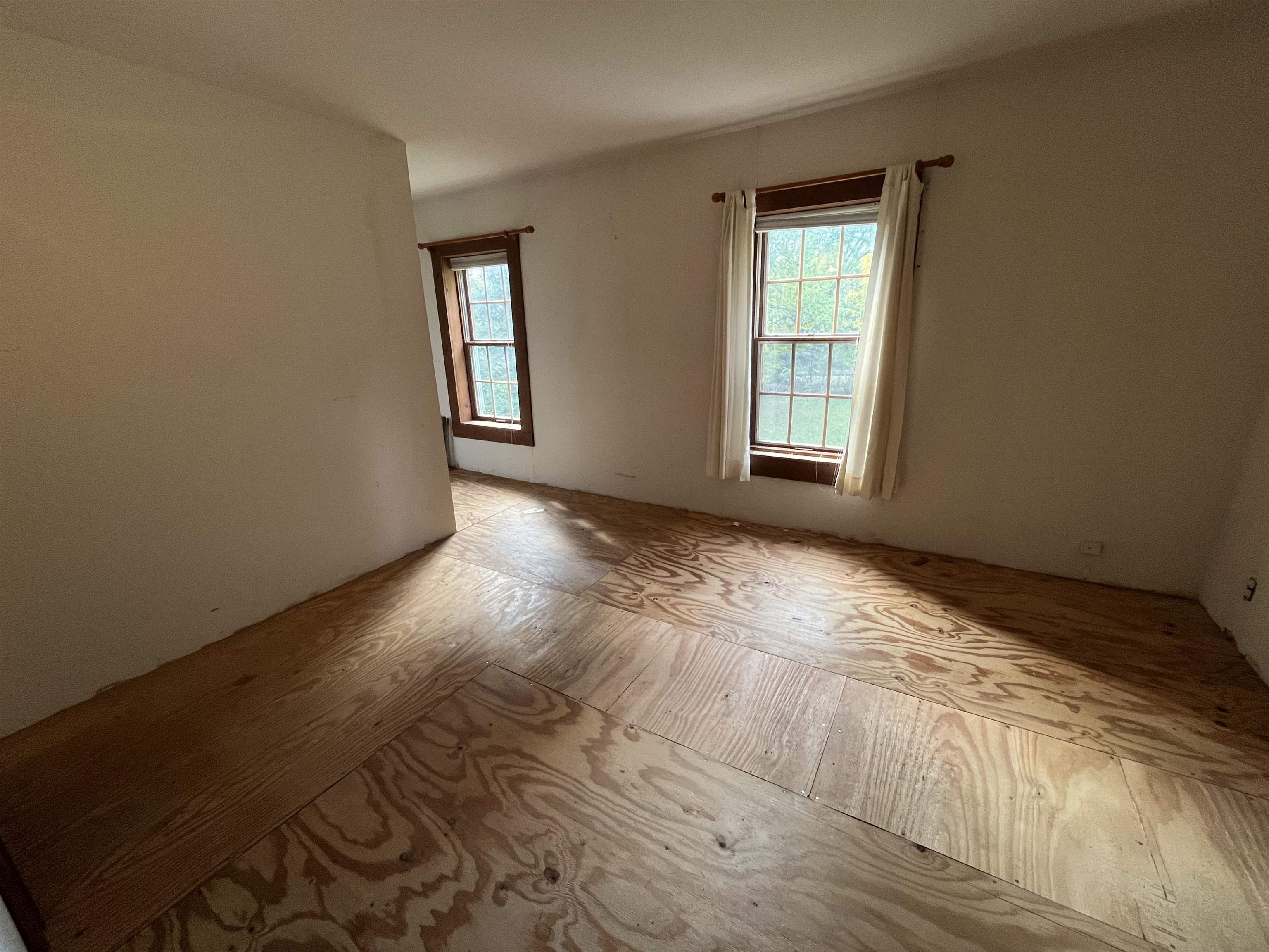 927 Carver Street Brandon, VT 05733 - Photo 30 of 39