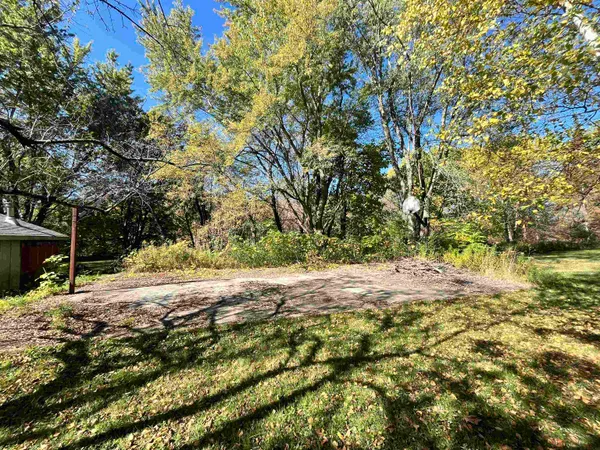 $325,000 | 927 Carver Street, Brandon, VT 05733