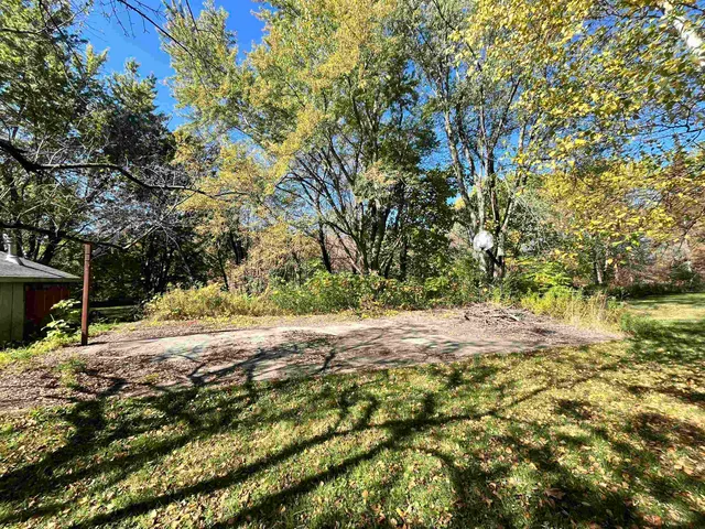 $350,000 | 927 Carver Street, Brandon, VT 05733