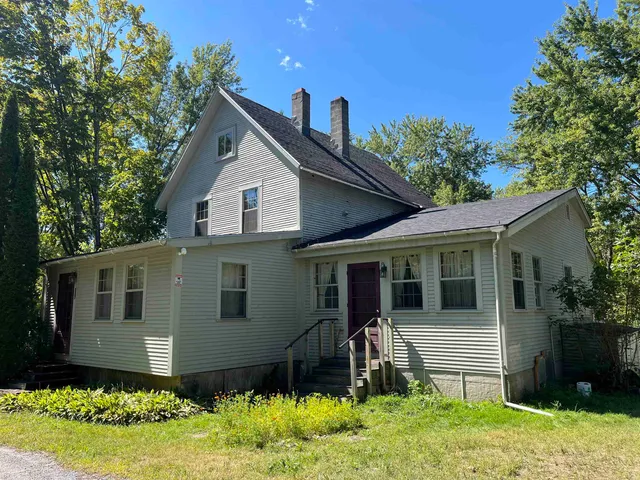 $350,000 | 927 Carver Street, Brandon, VT 05733