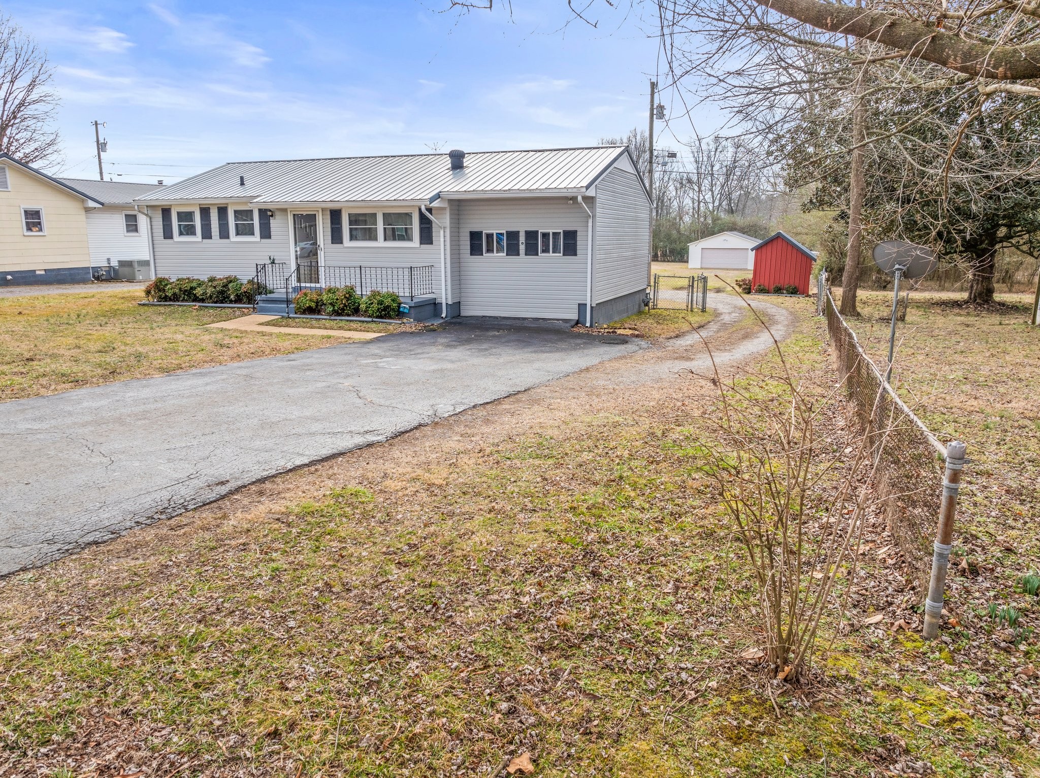 424 Oakwood Road Tullahoma, TN 37388 - Photo 1 of 38 Gallery Image 1