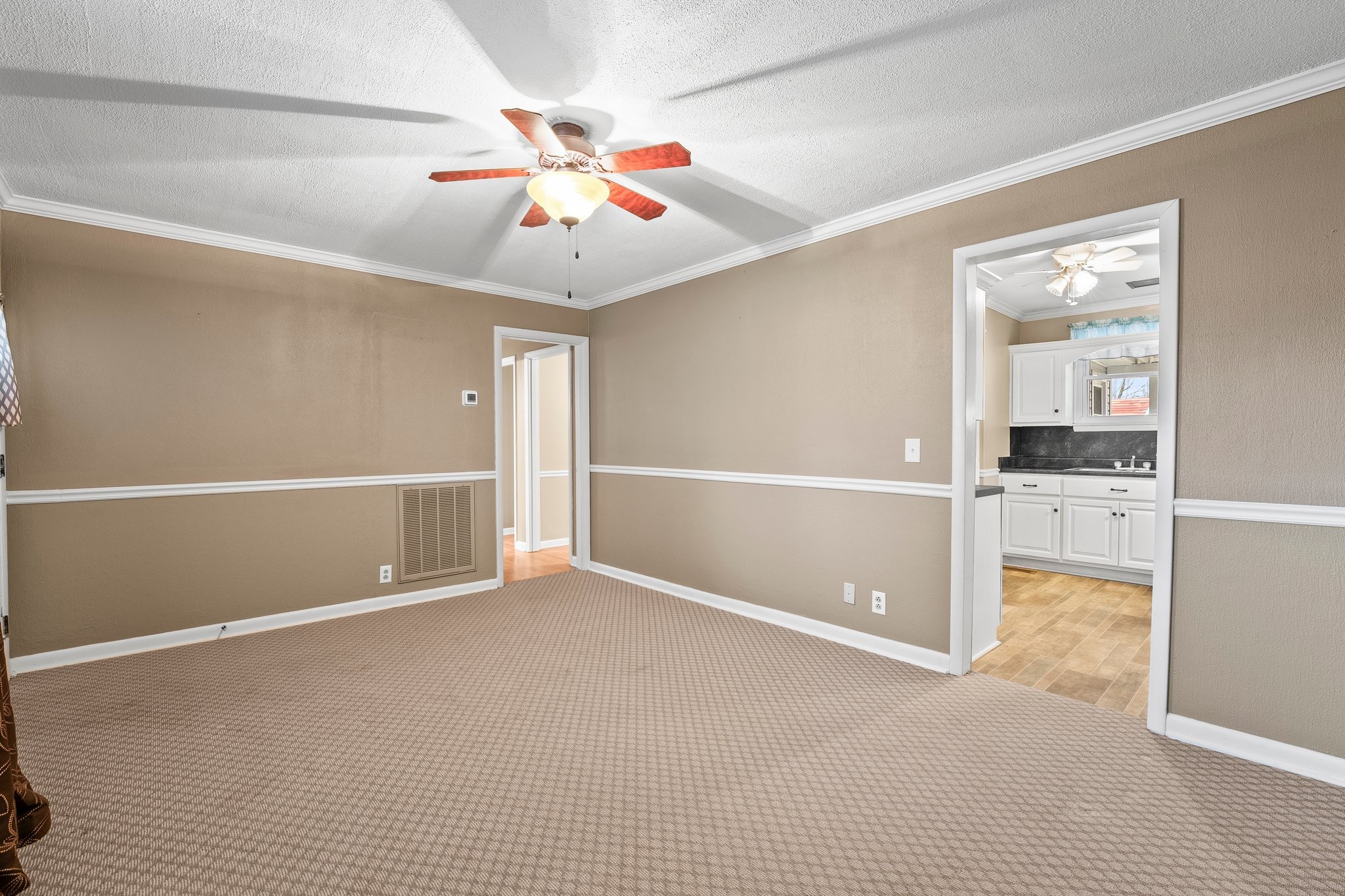 424 Oakwood Road Tullahoma, TN 37388 - Photo 13 of 38 Gallery Image 13