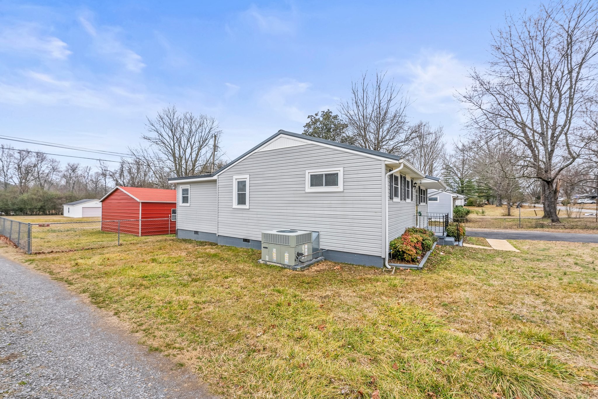 424 Oakwood Road Tullahoma, TN 37388 - Photo 32 of 38 Gallery Image 32