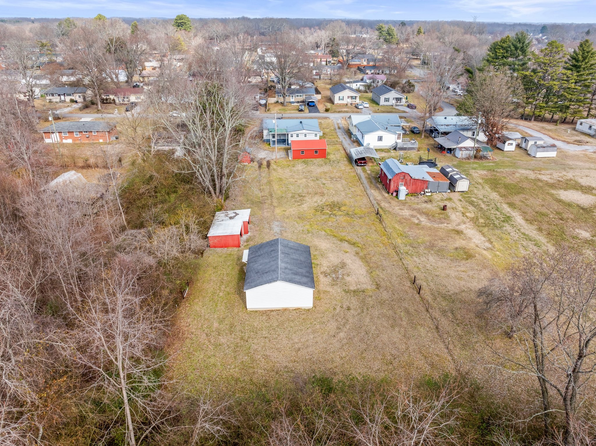 424 Oakwood Road Tullahoma, TN 37388 - Photo 9 of 38 Gallery Image 9