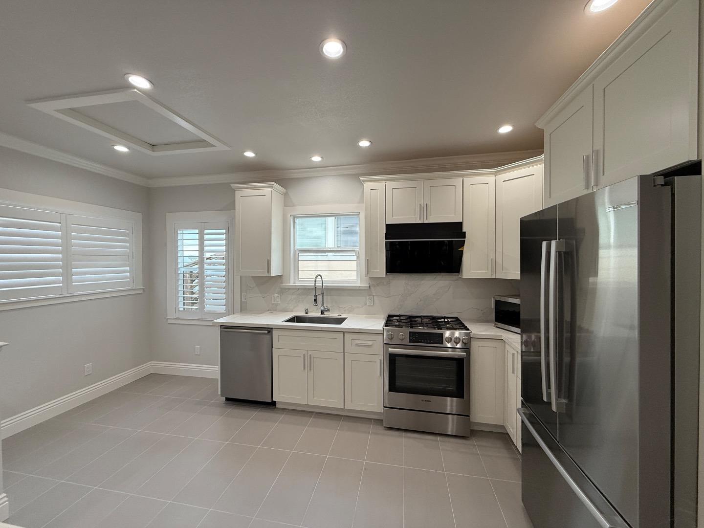 858 Brunswick Street Daly City, CA 94014 - Photo 8 of 9