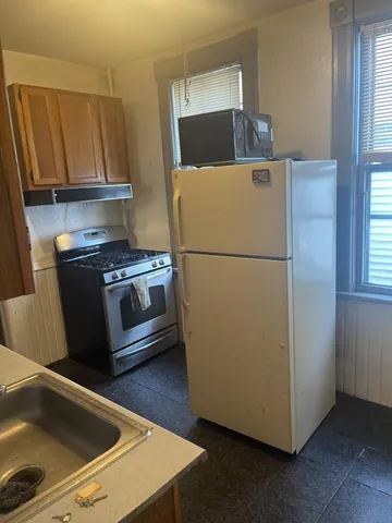 $259,000 | 2515 North Bartlett Avenue, Unit 2517, Milwaukee, WI 53211
