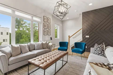 $765,000 | 1000 West Trinity Lane, Nashville, TN 37218