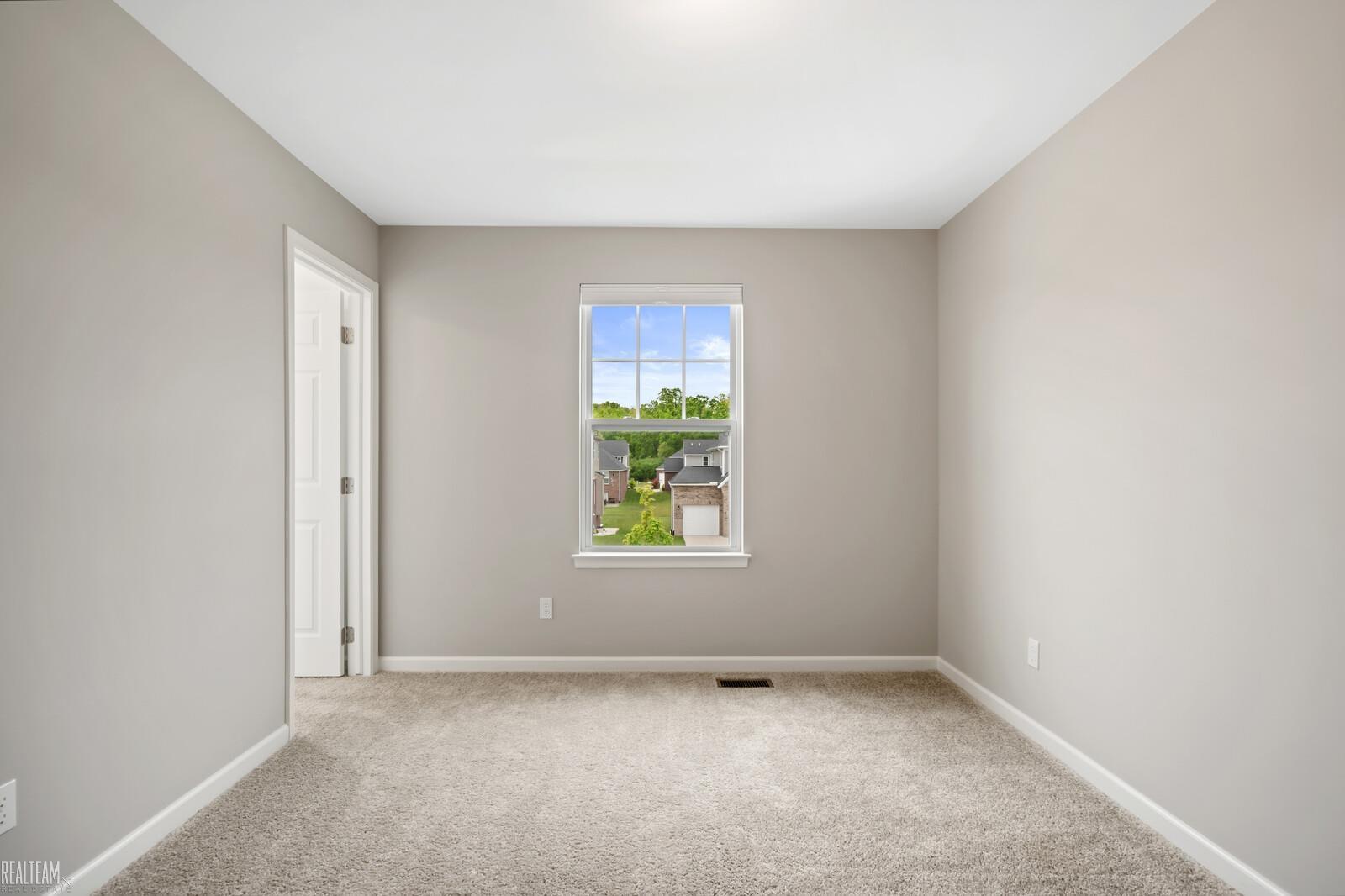 922 Lemon Drive Rochester Hills, MI 48307 - Photo 24 of 33