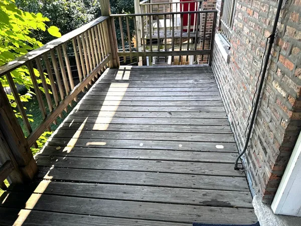 $1,645 | 2155 North Kenneth Avenue, Unit 2, Chicago, IL 60639