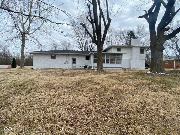 $329,900 | 8008 Cherington Drive, Indianapolis, IN 46227