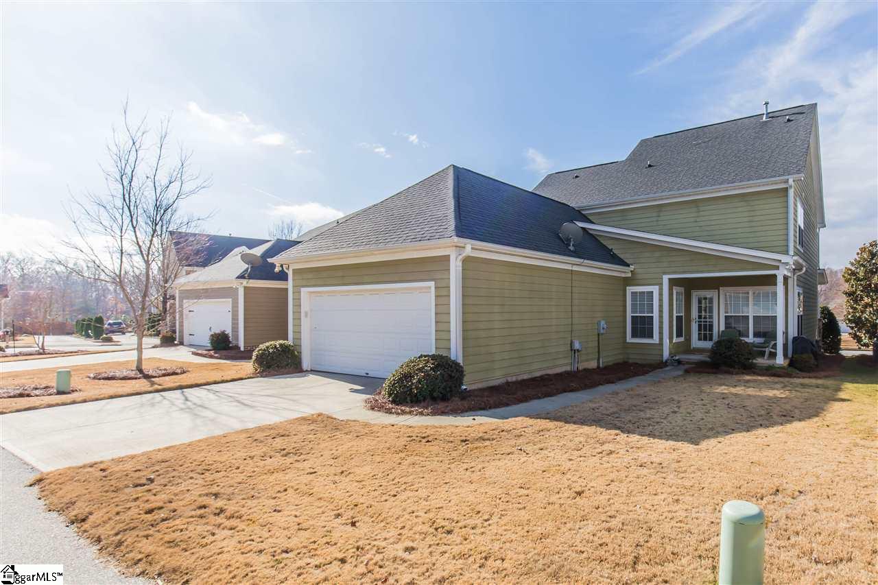 24 Spring Tree Drive Simpsonville, SC 29681 - Photo 34 of 36 Gallery Image 34