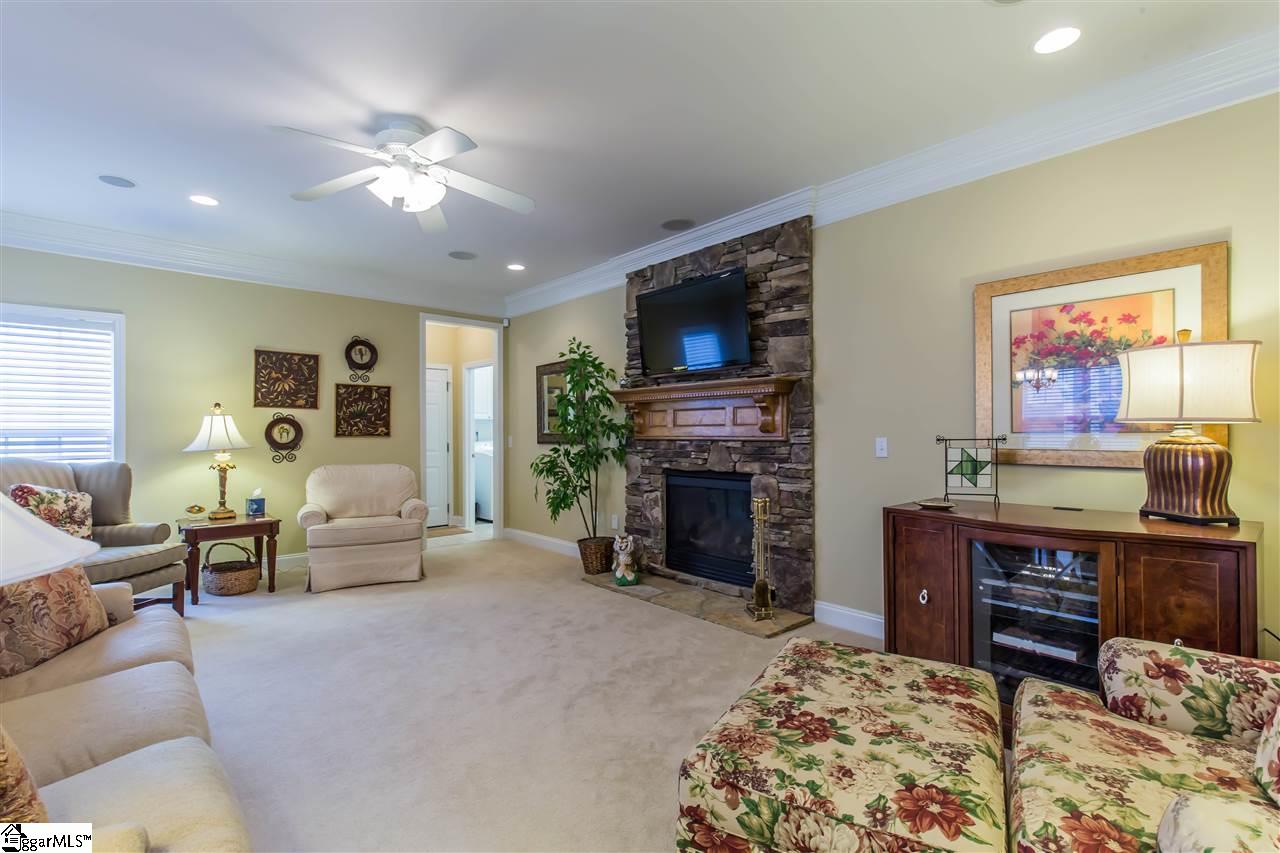 24 Spring Tree Drive Simpsonville, SC 29681 - Photo 9 of 36 Gallery Image 9