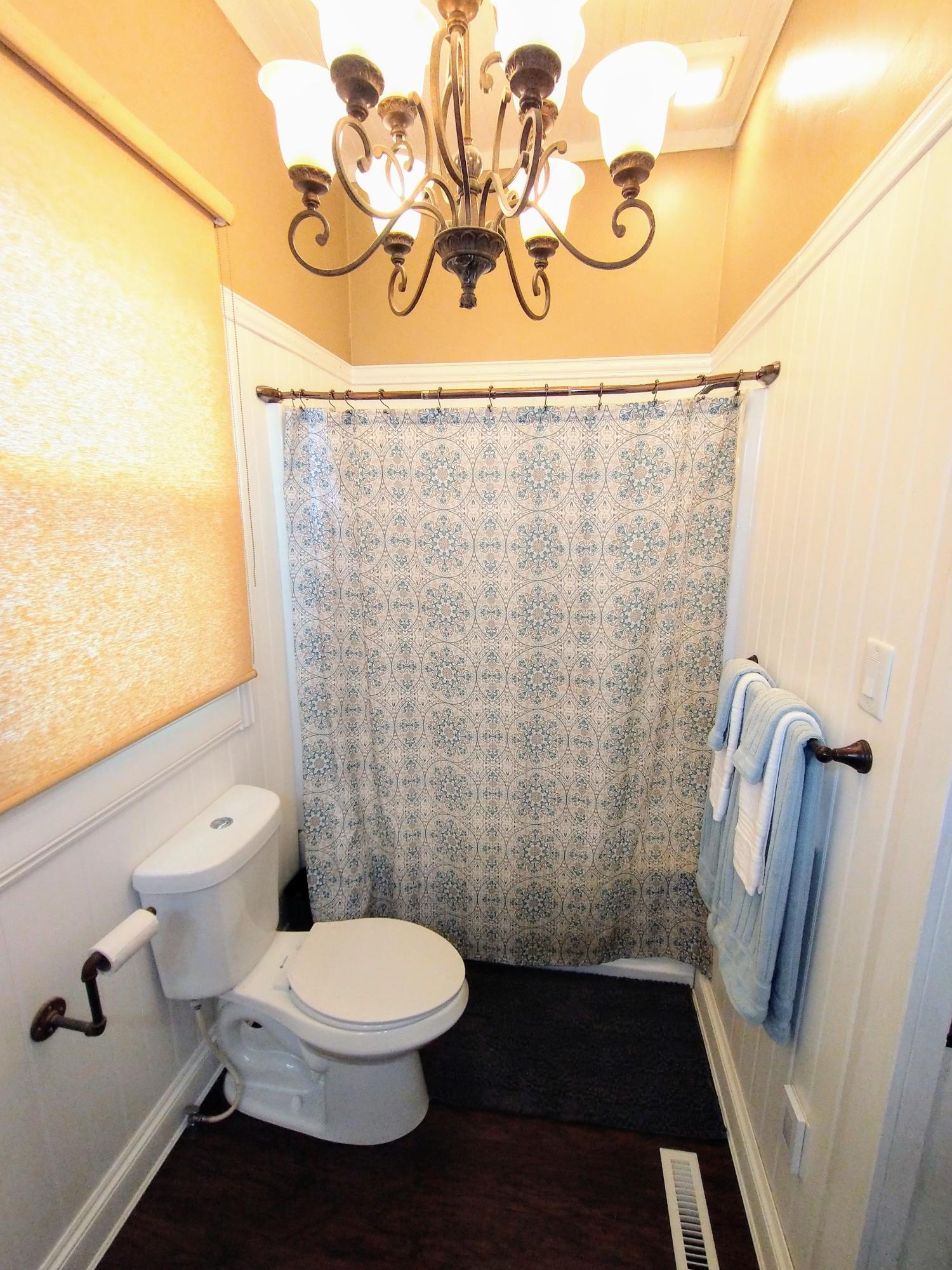 12432 Deerfield Road Savannah, GA 31419 - Photo 11 of 20 bathroom