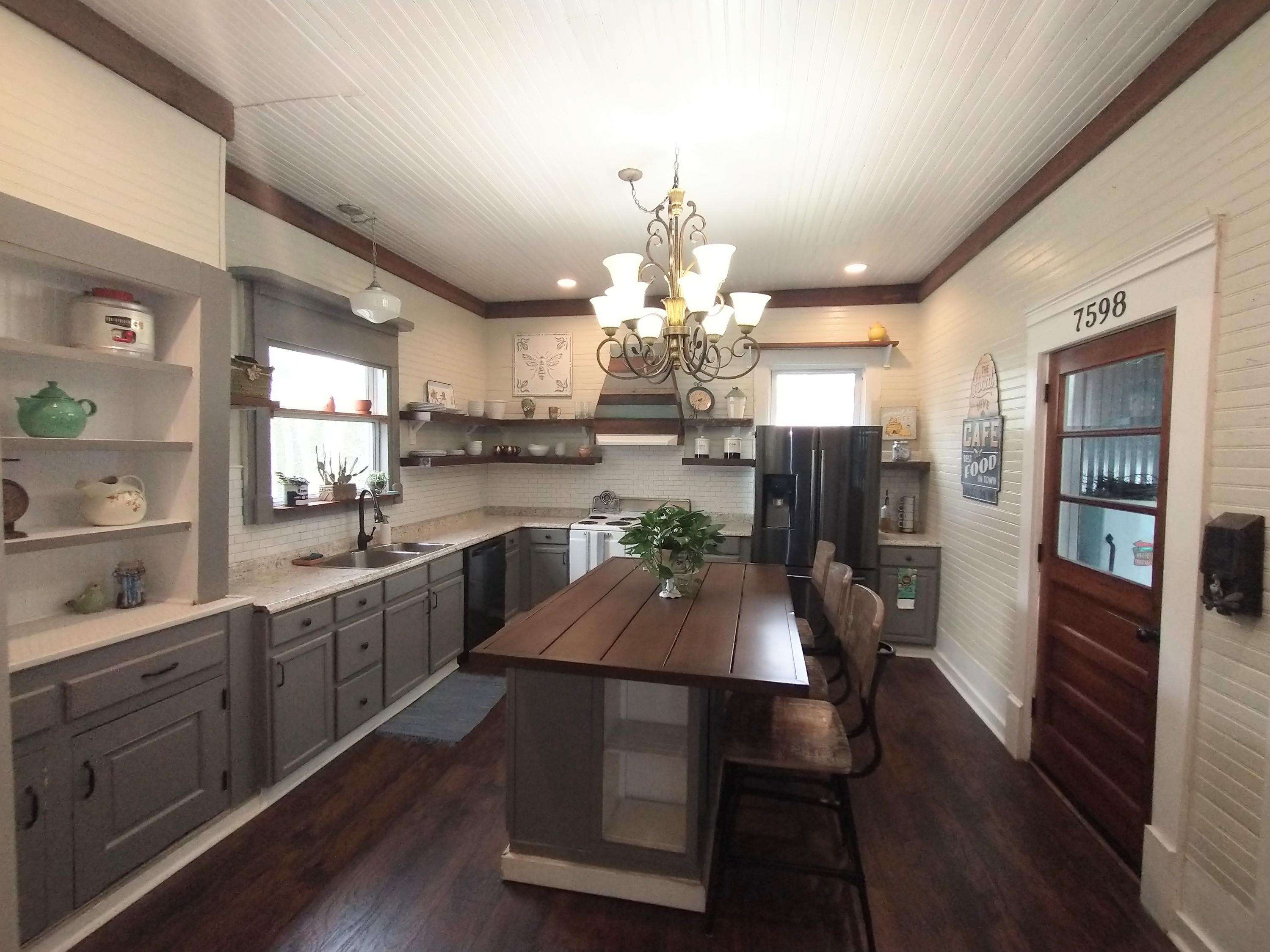 12432 Deerfield Road Savannah, GA 31419 - Photo 6 of 20 kitchen