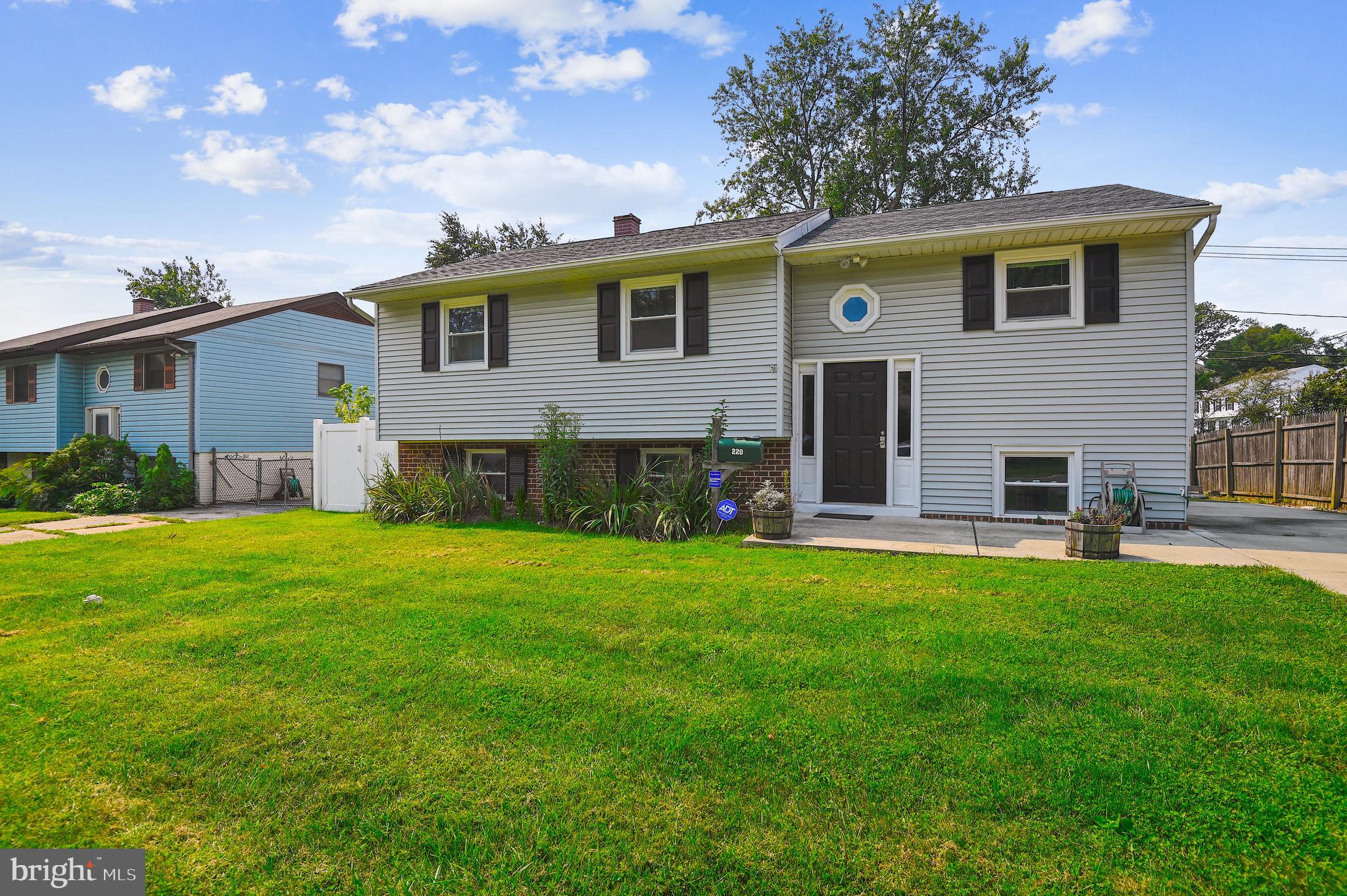 220 Highfalcon Road Reisterstown, MD 21136 - Photo 1 of 36