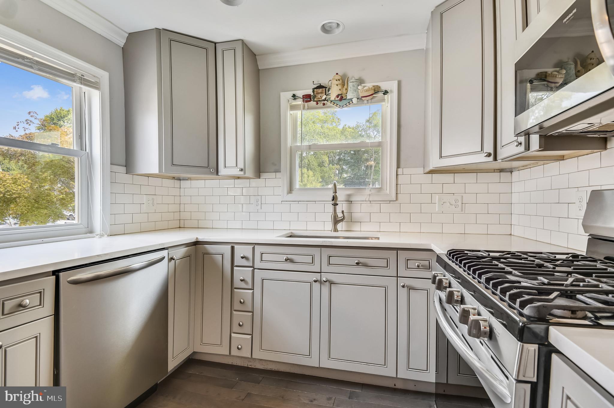 220 Highfalcon Road Reisterstown, MD 21136 - Photo 2 of 36
