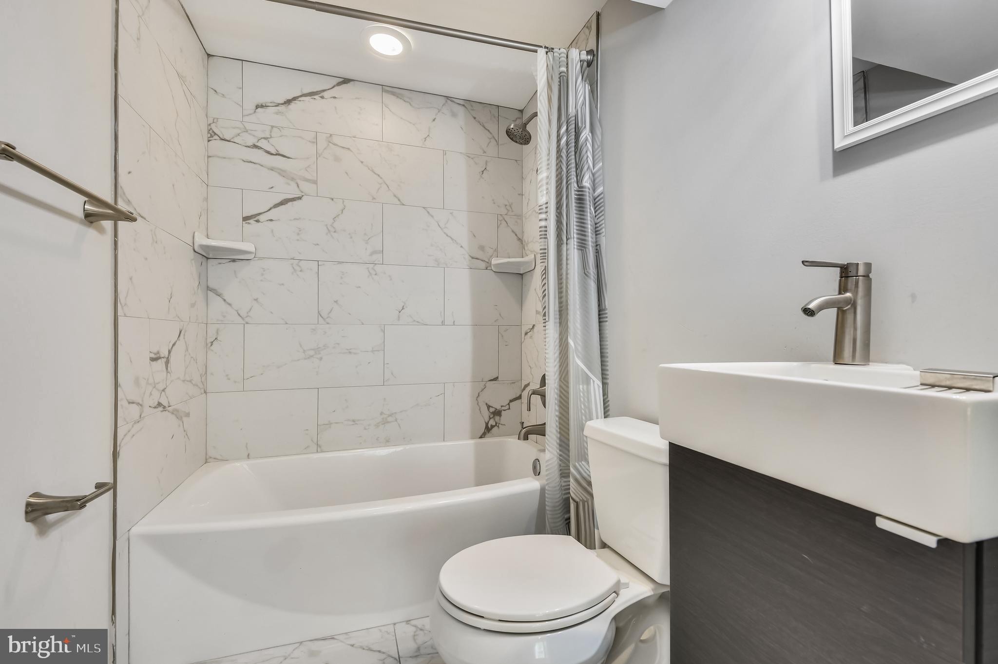 220 Highfalcon Road Reisterstown, MD 21136 - Photo 13 of 36