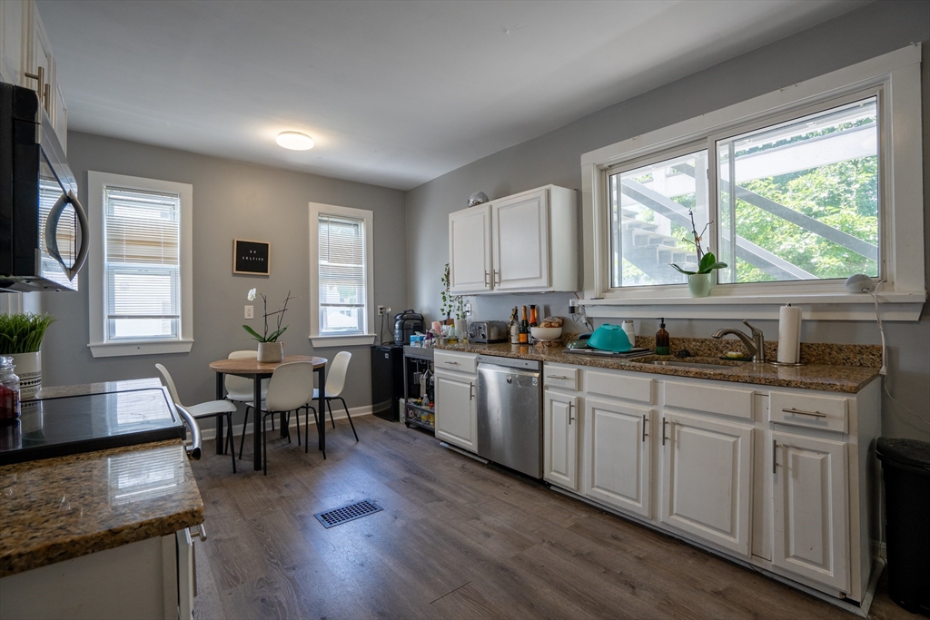 40 Newcastle Road, Unit 1 Boston, MA 02135 - Photo 8 of 32