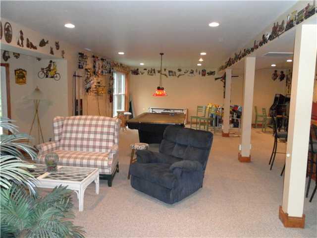 6340 Carmel Ridge Road Nashville, IN 47448 - Photo 5 of 12 Gallery Image 5