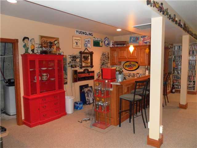 6340 Carmel Ridge Road Nashville, IN 47448 - Photo 6 of 12 Gallery Image 6