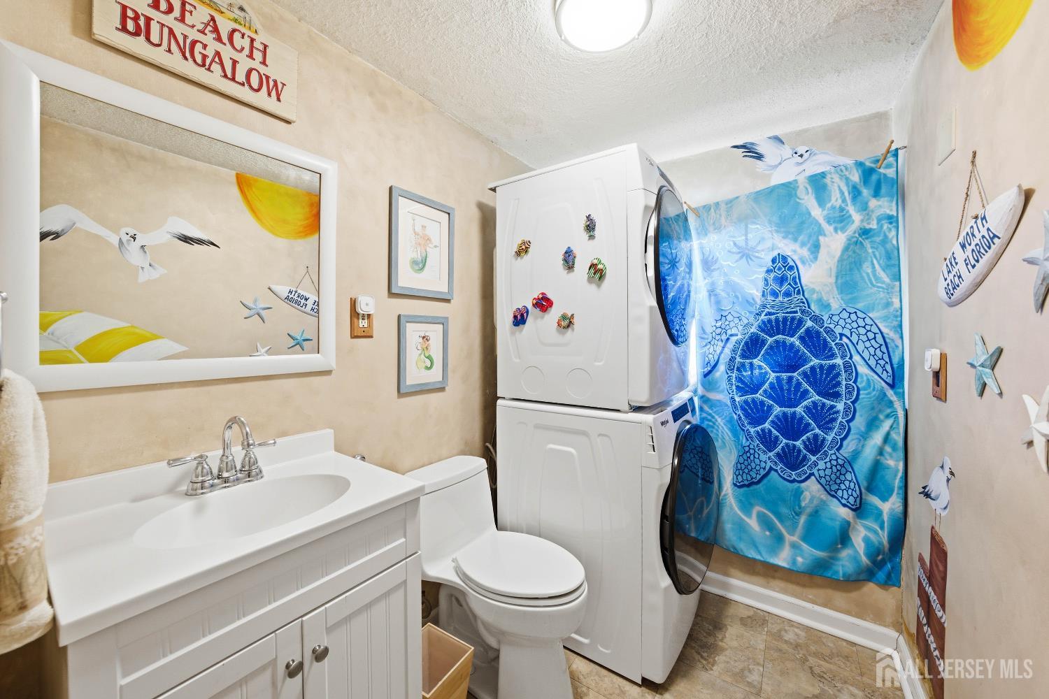 96 Drake Place Colonia, NJ 07067 - Photo 17 of 23