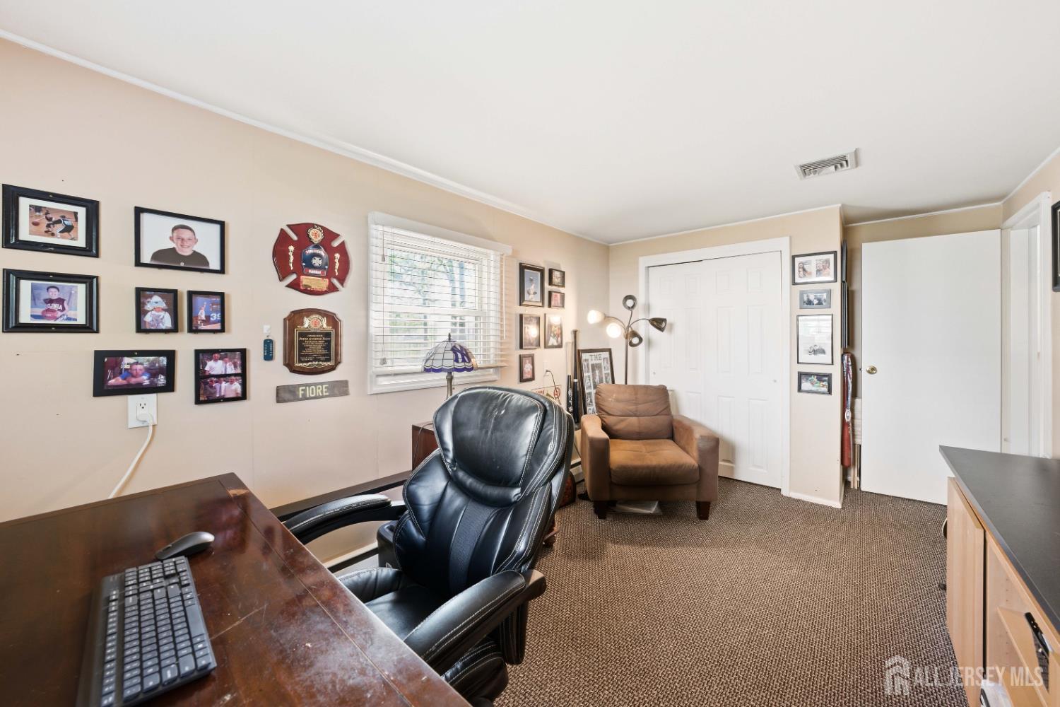 96 Drake Place Colonia, NJ 07067 - Photo 19 of 23