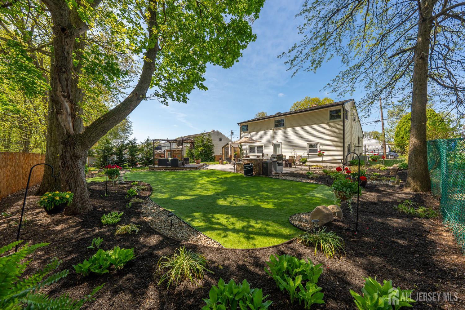 96 Drake Place Colonia, NJ 07067 - Photo 21 of 23