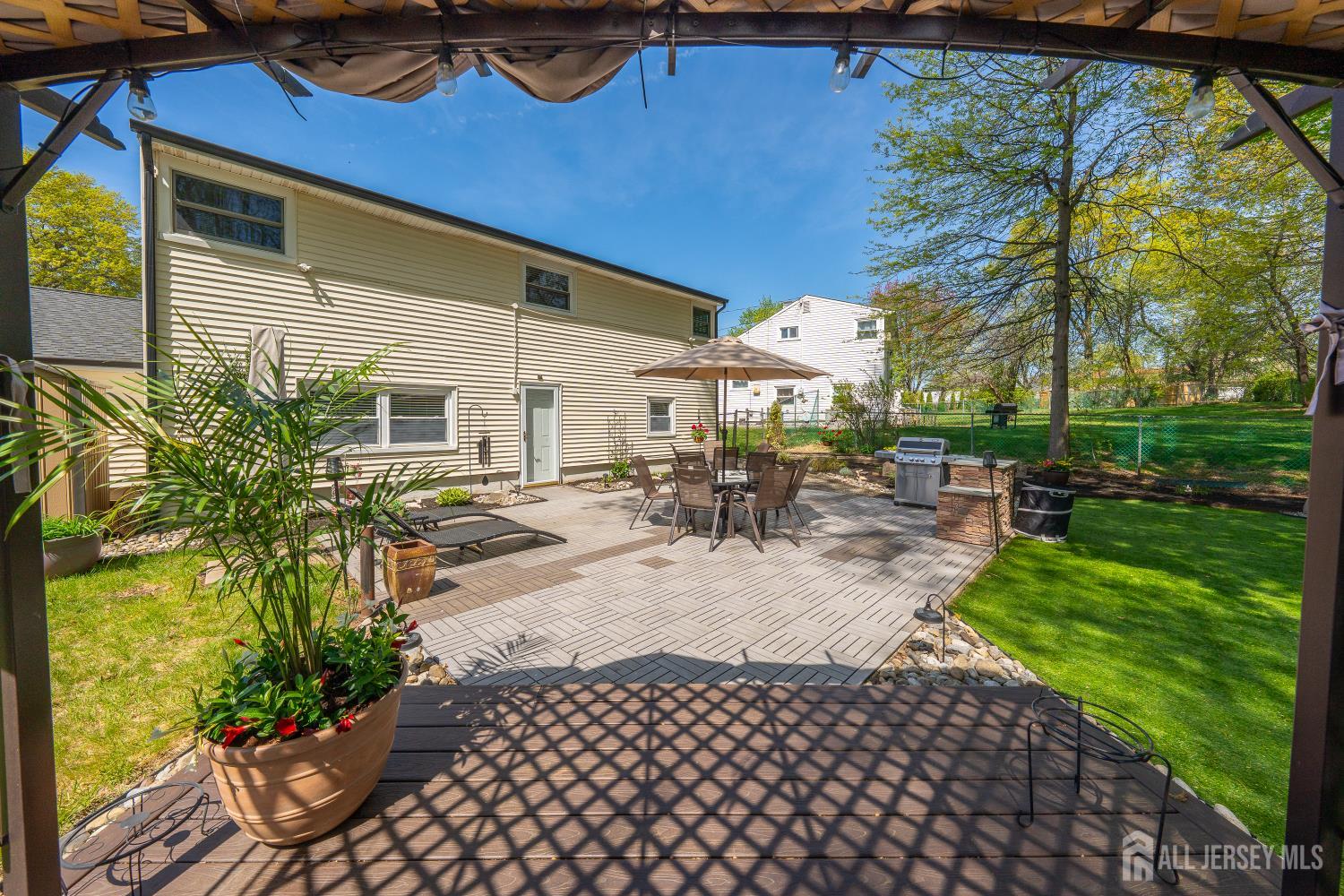 96 Drake Place Colonia, NJ 07067 - Photo 23 of 23