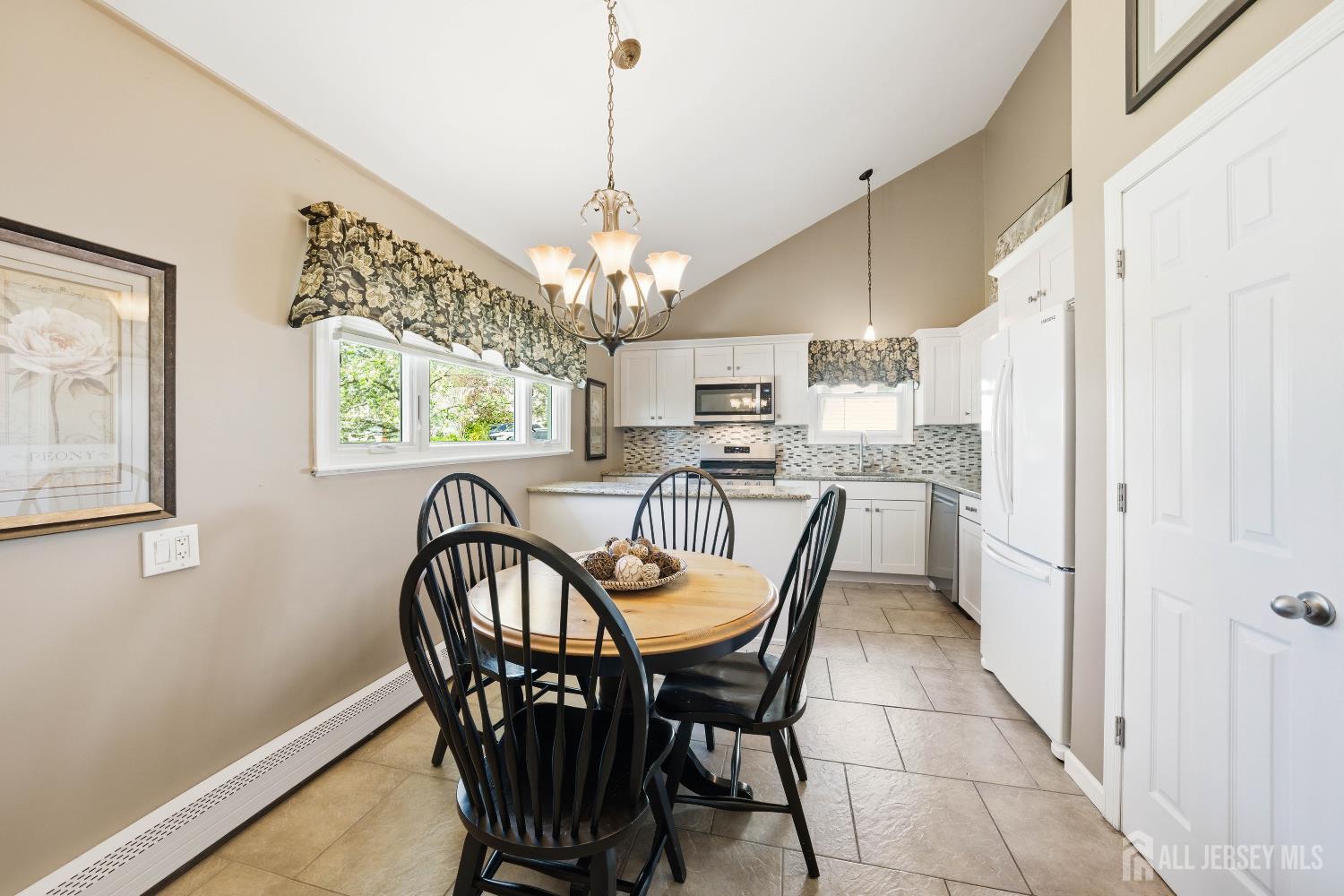 96 Drake Place Colonia, NJ 07067 - Photo 5 of 23