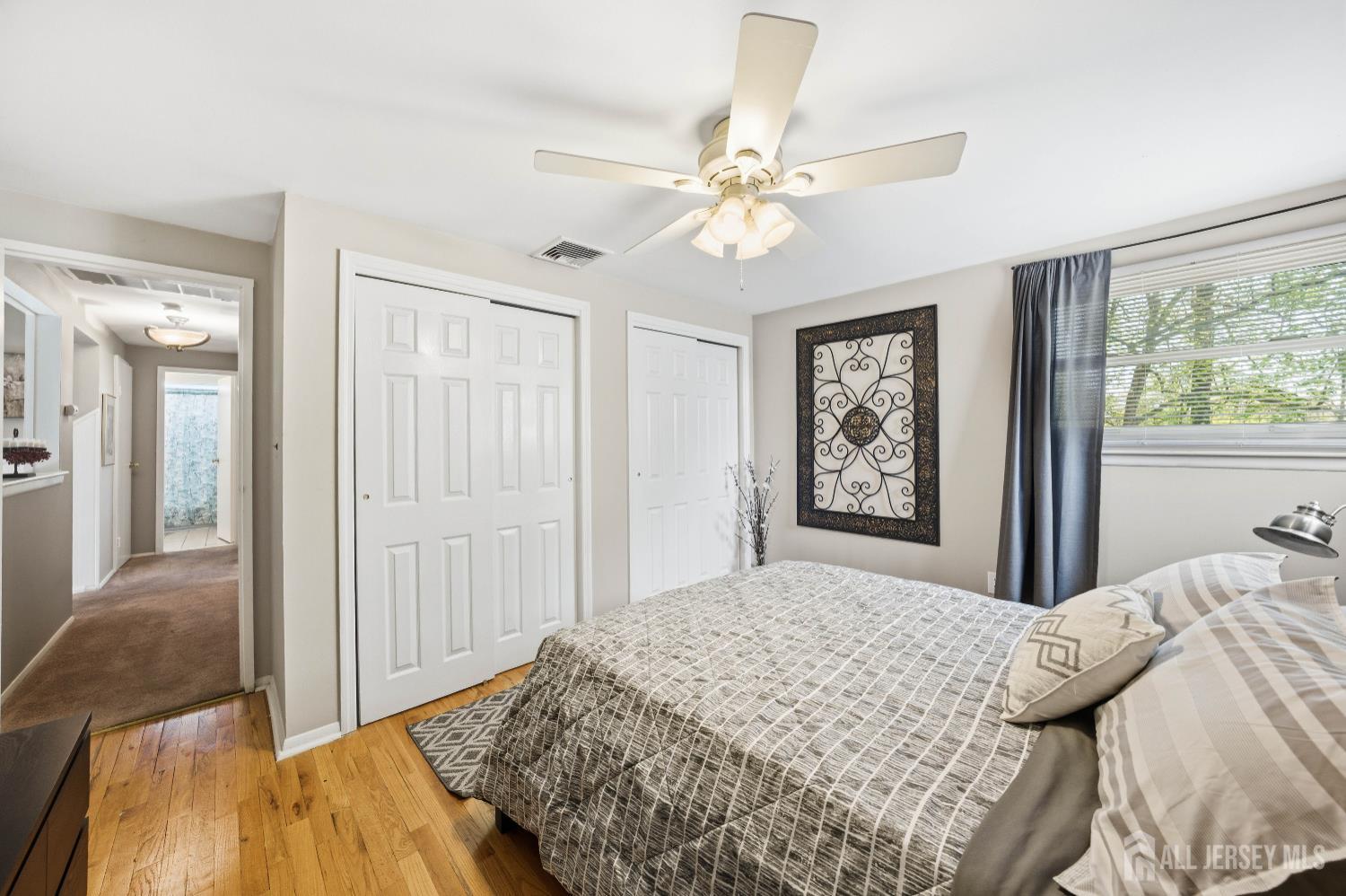 96 Drake Place Colonia, NJ 07067 - Photo 9 of 23