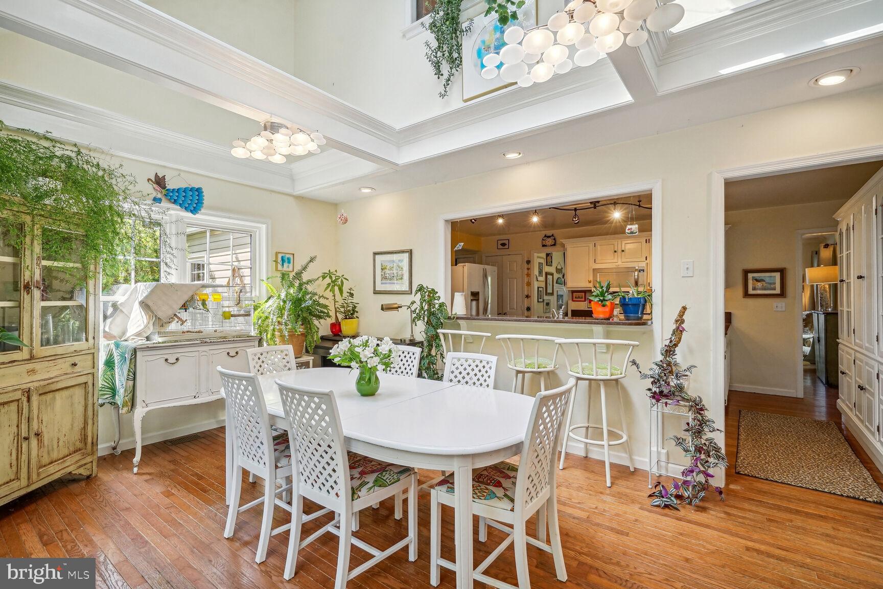 9348 Burke Road Burke, VA 22015 - Photo 11 of 55 Cathedral ceilings open this space up