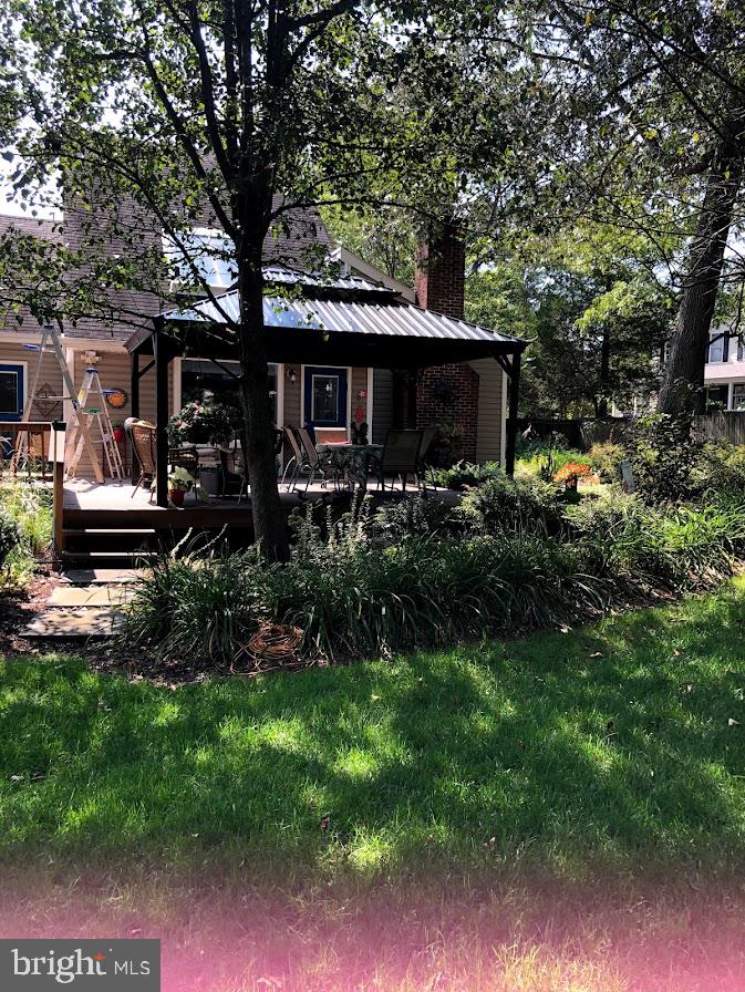 9348 Burke Road Burke, VA 22015 - Photo 31 of 55 Private backyard