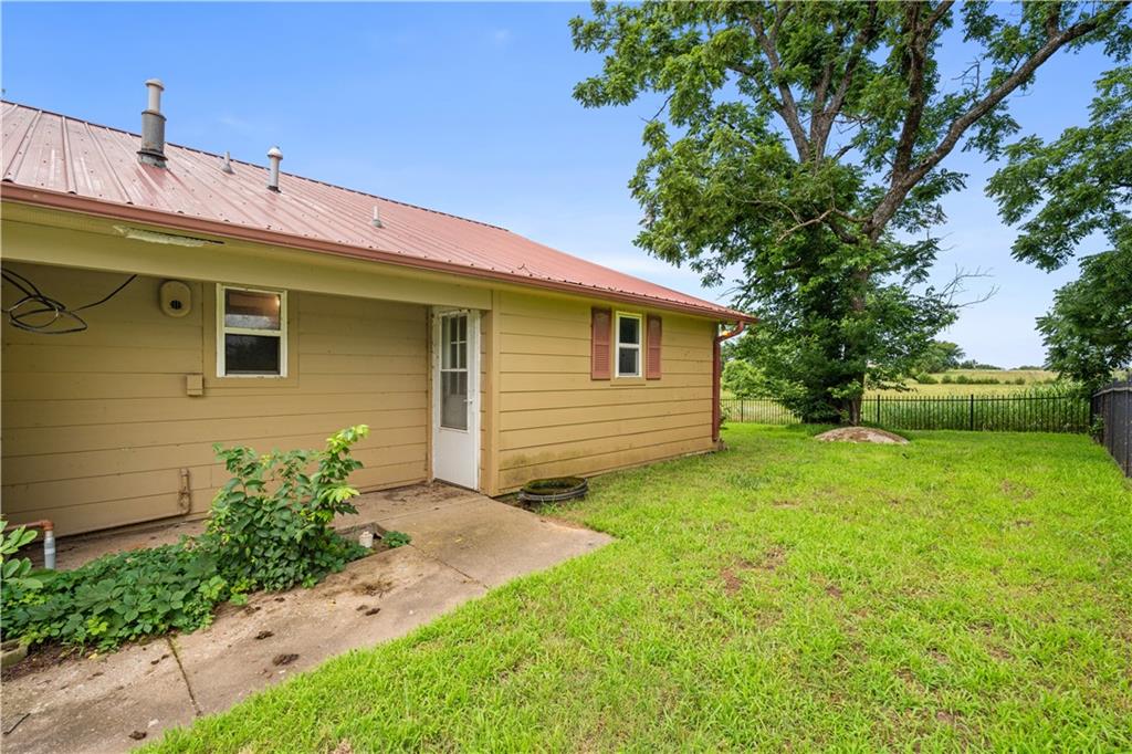 6237 Ew 3 Road Wann, OK 74083 - Photo 50 of 73