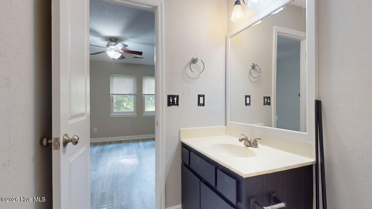 105 Spring Drive Jacksonville, NC 28540 - Photo 21 of 34 Gallery Image 21