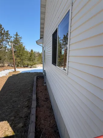 $298,900 | W11443 1st Street, Crivitz, WI 54114