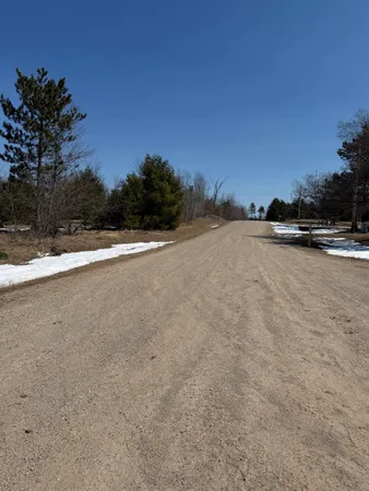 $298,900 | W11443 1st Street, Crivitz, WI 54114