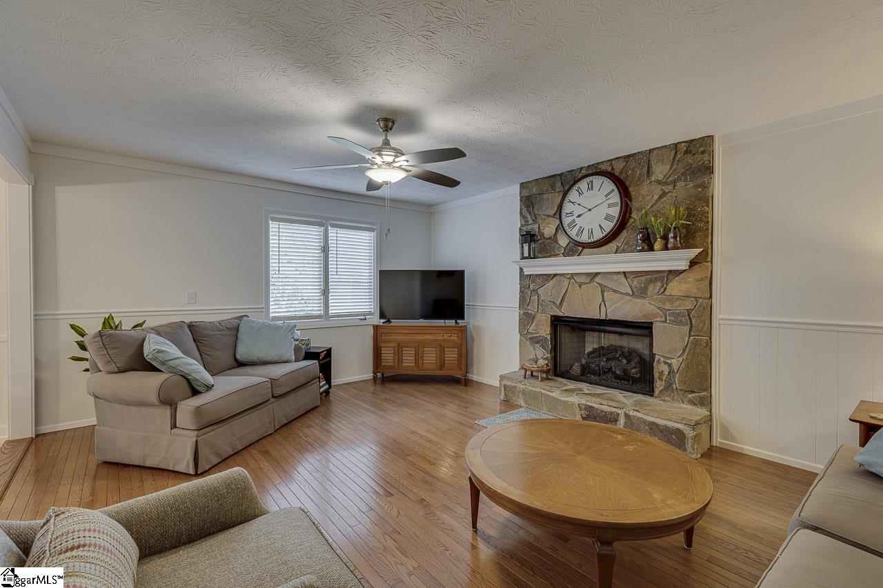 105 Berrywood Court Greer, SC 29650 - Photo 15 of 47